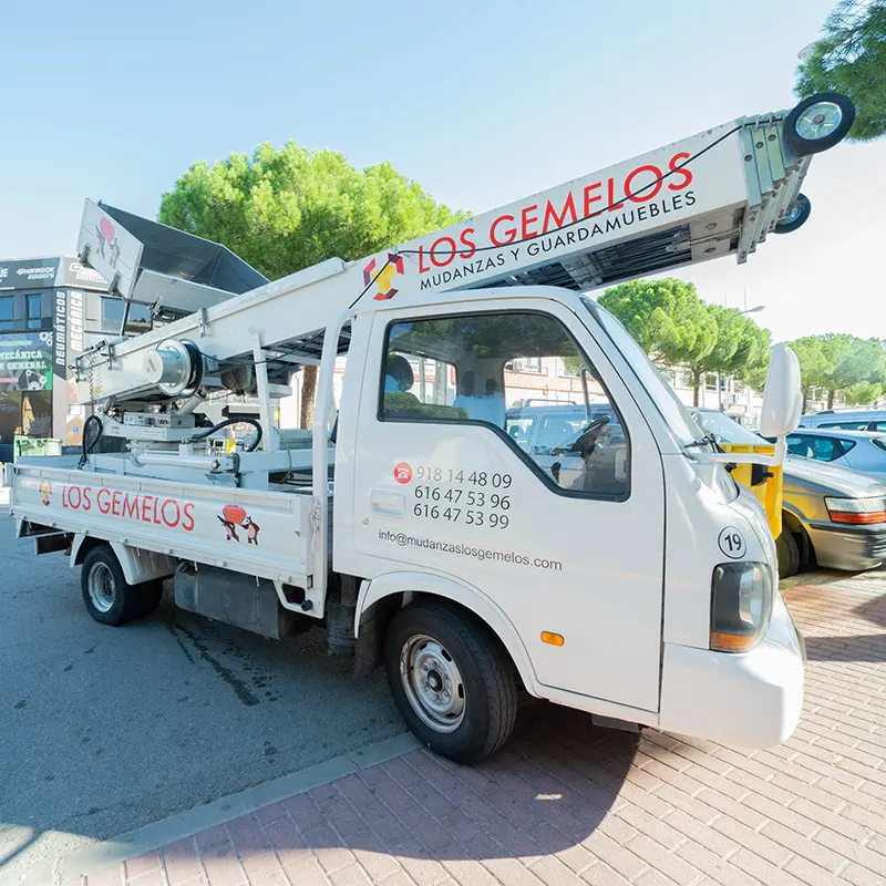 Alquiler de elevadores para fachadas
